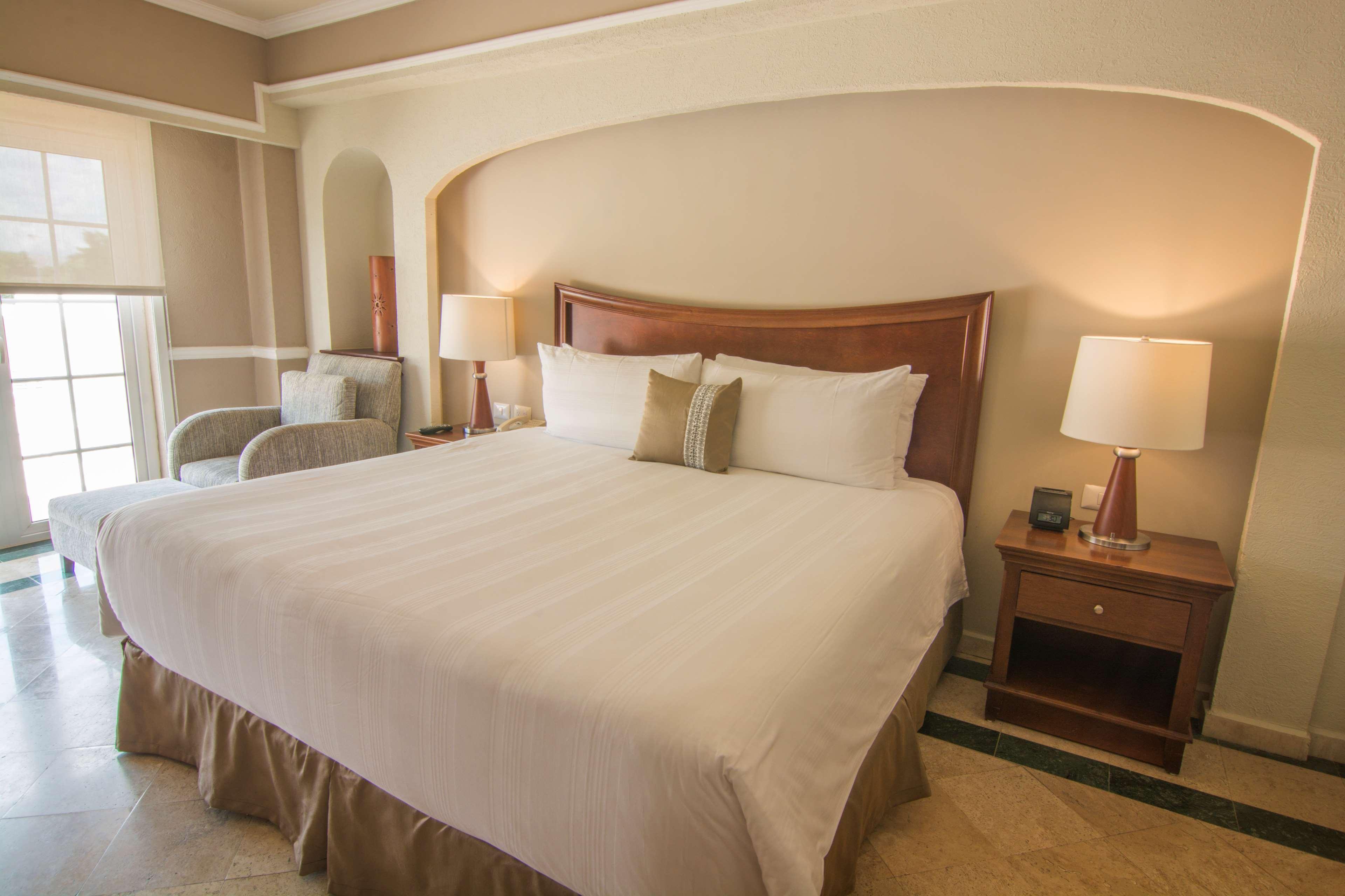 Villa Mercedes Curio Collection By Hilton ميريدا المظهر الخارجي الصورة