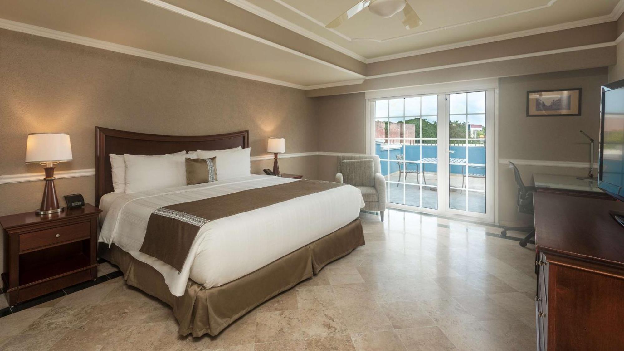 Villa Mercedes Curio Collection By Hilton ميريدا المظهر الخارجي الصورة