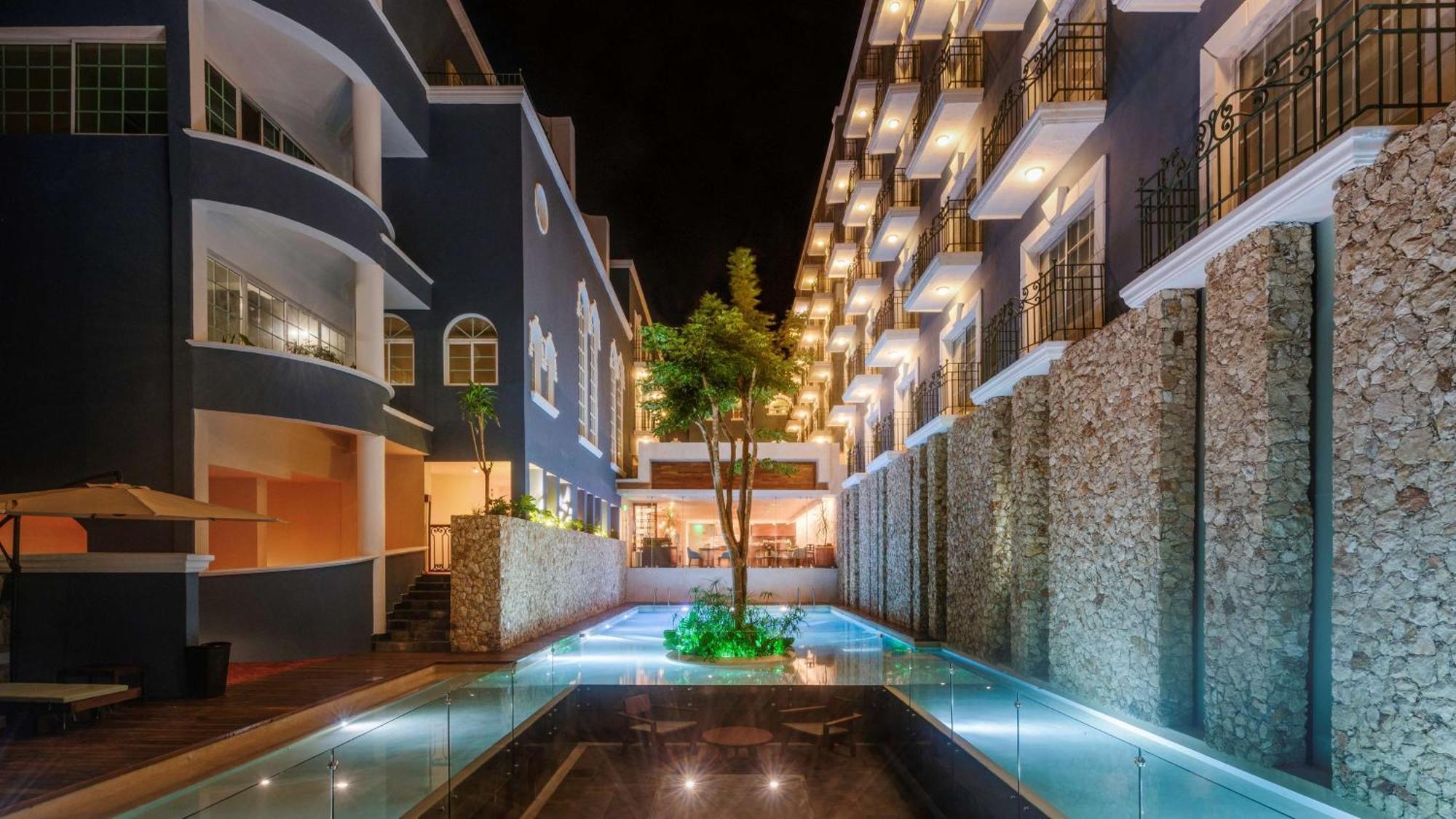 Villa Mercedes Curio Collection By Hilton ميريدا المظهر الخارجي الصورة